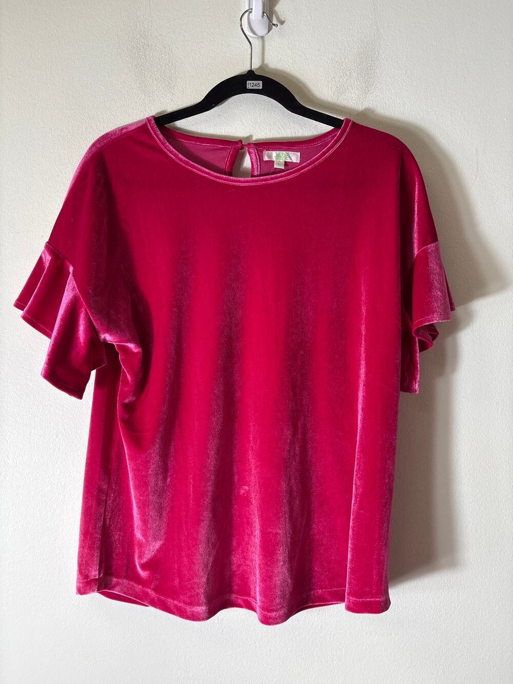 Jade Bright Pink Velvety Short Sleeve Top Sz M